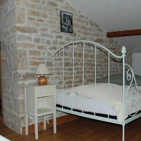 Bed & Breakfast Couette Et Potager D'antan Melle (Deux-Sevres)